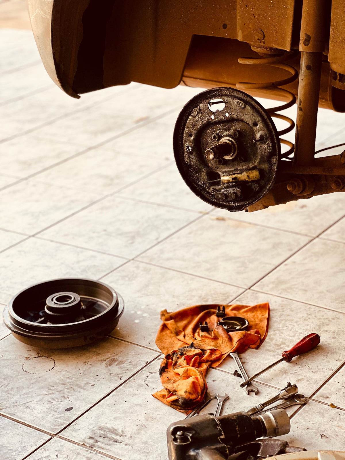 Vehicle brake drum and rear braking components