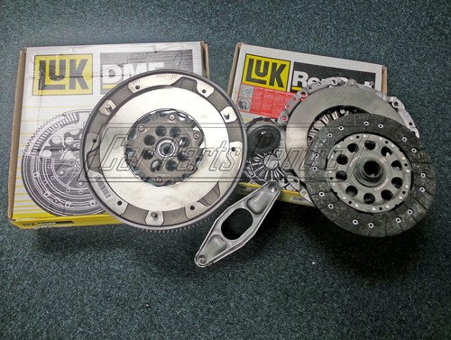 LuK clutch kit with flywheel for BMW 5 Series 520d E60 E61 N47 engine