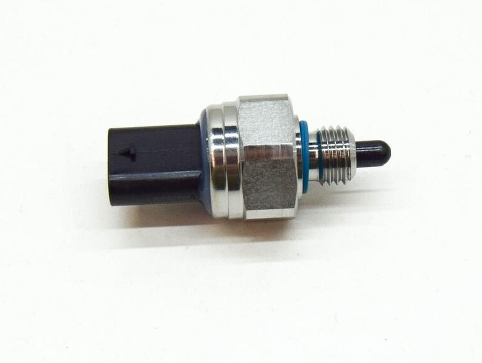 7015834